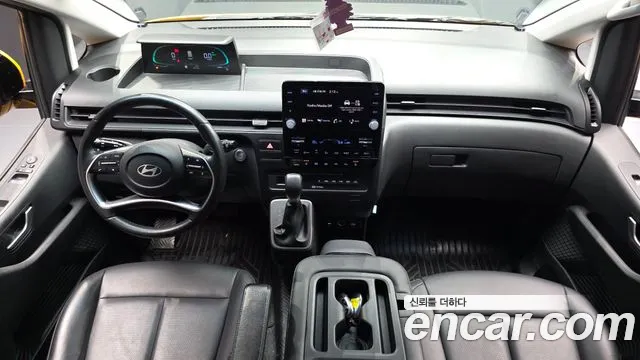 Hyundai Staria Staria — Фото автомобиля 5