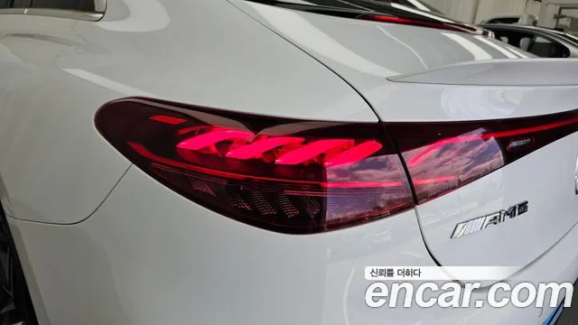 Mercedes-Benz EQE — Фото автомобиля 22