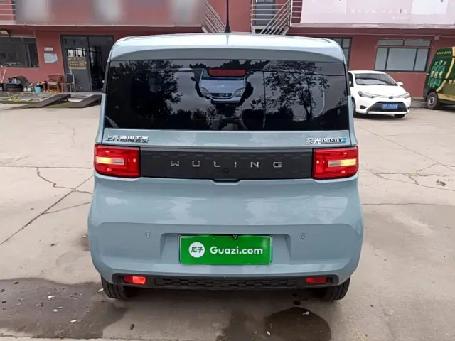 Wuling Hongguang Mini EV — Фото автомобиля 5