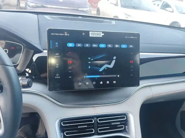 BYD Song PLUS — Фото автомобиля 12