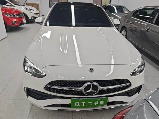 Mercedes-Benz C-Class — Фото автомобиля 2