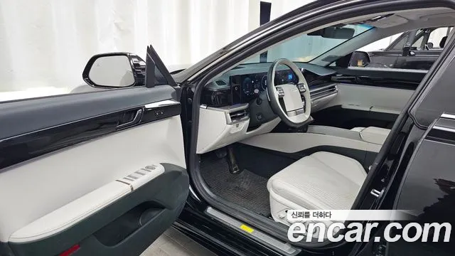 Hyundai Grandeur GN7 — Фото автомобиля 15