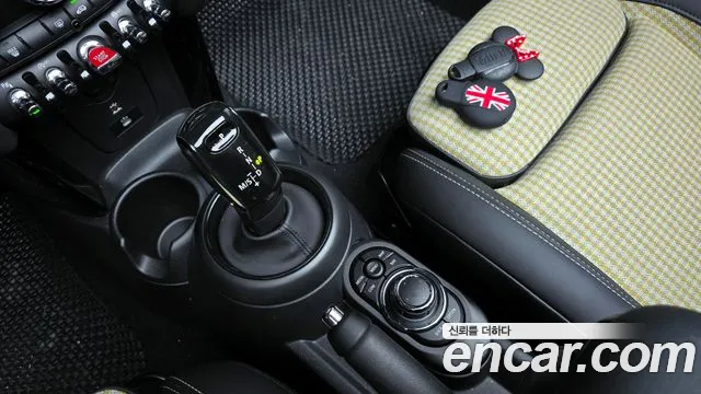 MINI Cooper Convertible — Фото автомобиля 9