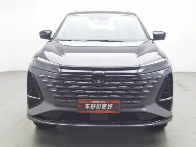 Changan CS75 Plus — Фото автомобиля 3