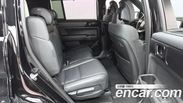 Hyundai Santafe Santa Fe (MX5) Бензин 2.5T 2WD — Фото автомобиля 9
