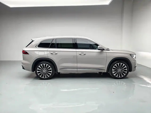 Geely Xingyue L — Фото автомобиля 7