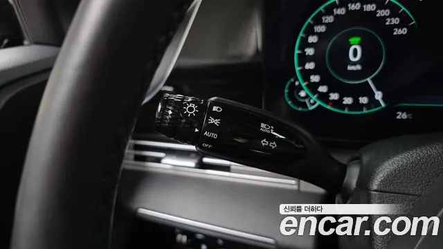 Hyundai Grandeur Premium — Фото автомобиля 28