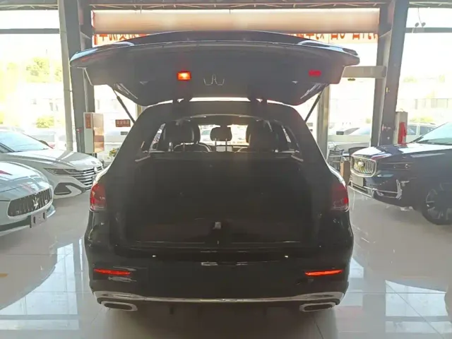 Mercedes-Benz GLC-Class — Фото автомобиля 18
