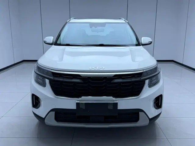 Kia Seltos — Фото автомобиля 2
