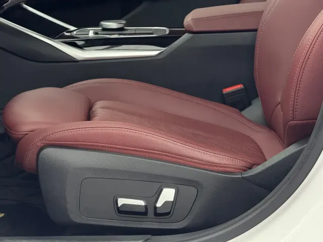 BMW 3 Series — Фото автомобиля 12