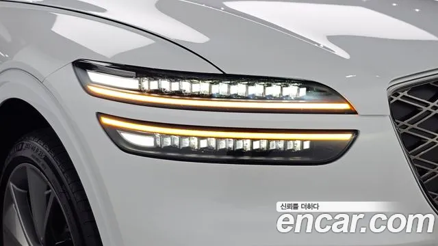 Genesis GV70 2.5T Бензин 2WD — Фото автомобиля 19