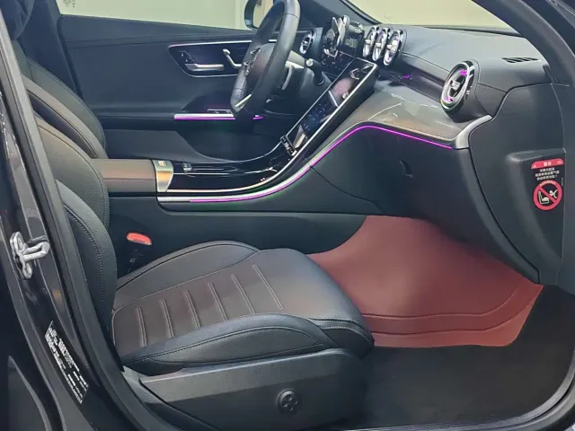 Mercedes-Benz C-Class — Фото автомобиля 16
