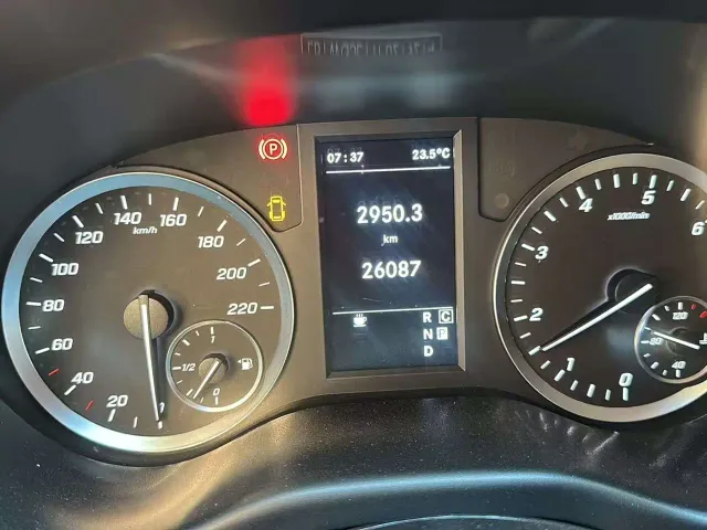 Mercedes-Benz Vito — Фото автомобиля 4