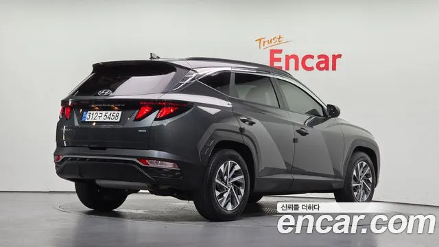 Hyundai Tucson — Фото автомобиля 2