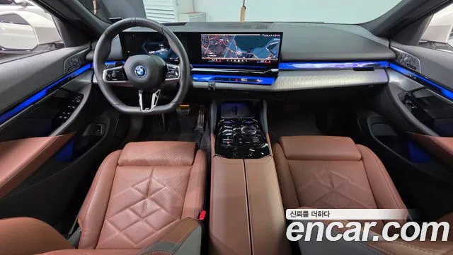 BMW i5 — Фото автомобиля 6