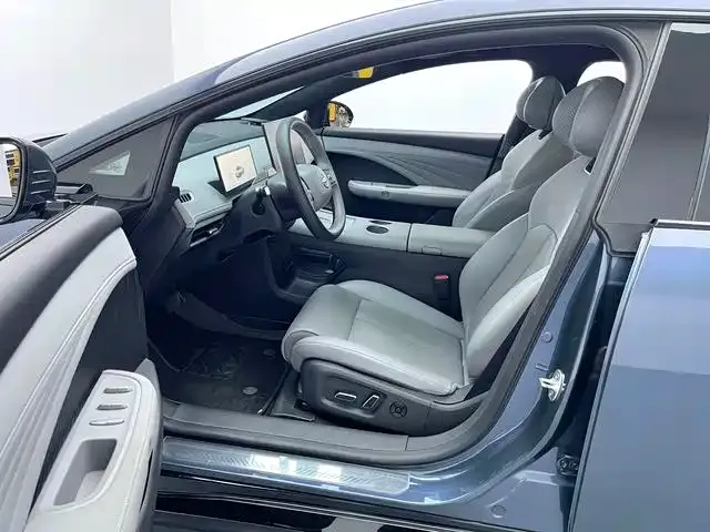 Nissan N7 — Фото автомобиля 12