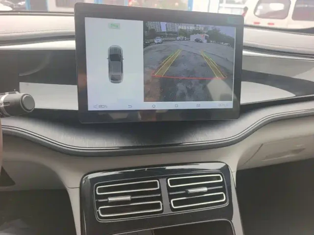 BYD Qin PLUS — Фото автомобиля 12