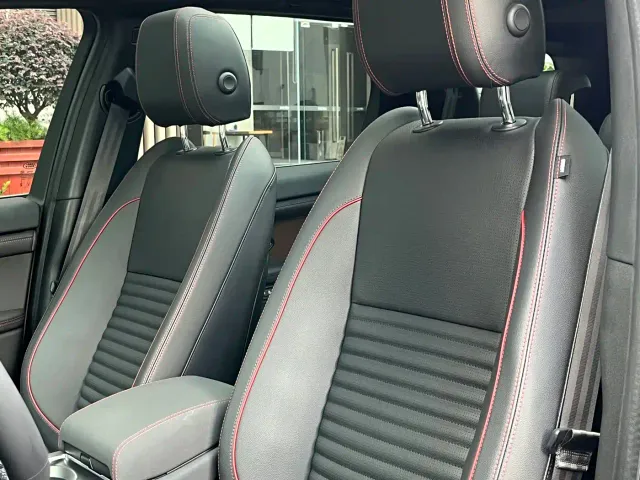 Land Rover Discovery Sport — Фото автомобиля 19