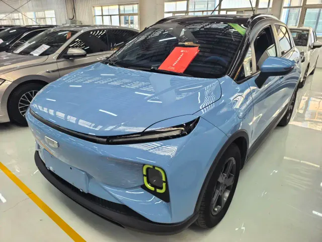 Фотография автомобиля — Geely Geometry E Firefly