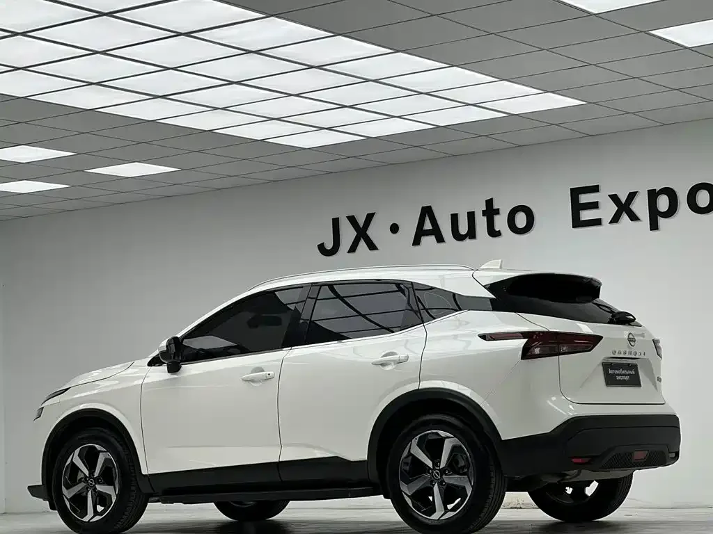 Nissan Qashqai 2023 Model 1.3T CVT Luxury Edition — Фото автомобиля 21