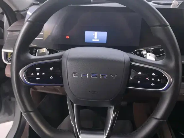 Chery Arrizo 8 — Фото автомобиля 15