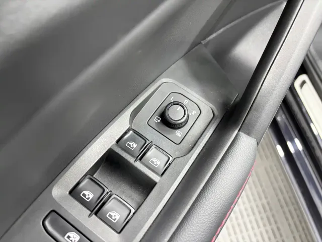 Volkswagen Lavida — Фото автомобиля 14