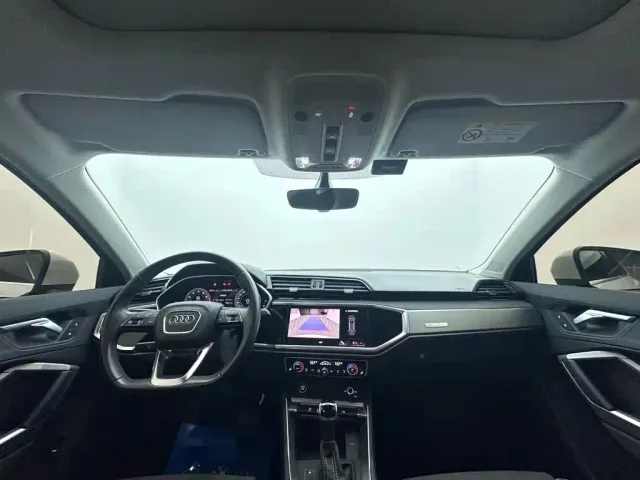 Audi Q3 — Фото автомобиля 10