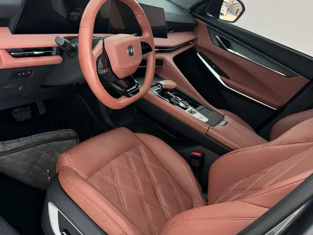 Changan CS75 Plus — Фото автомобиля 4