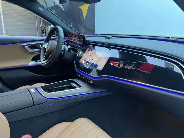 Mercedes-Benz E-Class — Фото автомобиля 9