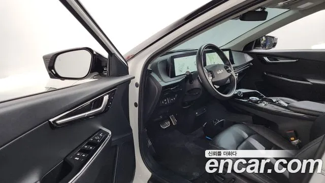 Kia EV6 Long Range — Фото автомобиля 10