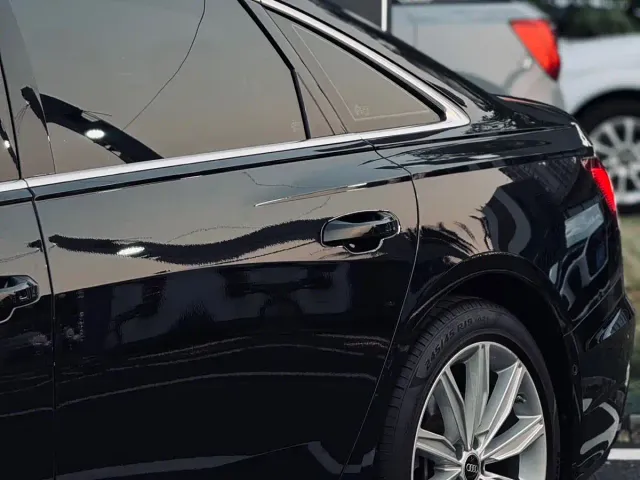 Audi A6L — Фото автомобиля 18