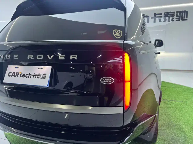 Land Rover Range Rover — Фото автомобиля 30