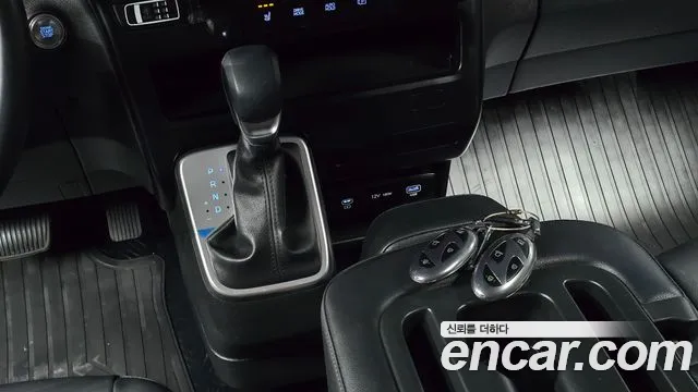 Hyundai Staria — Фото автомобиля 11