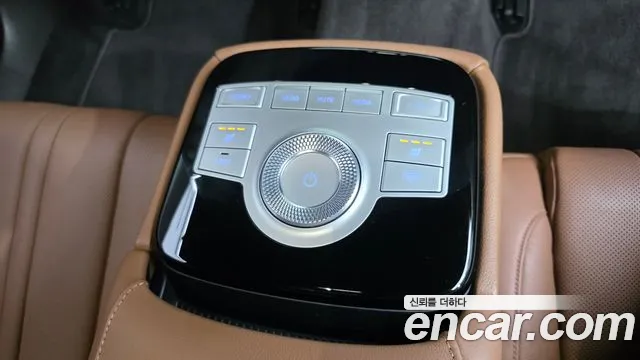 Genesis G80 Бензин 3.5 турбо AWD — Фото автомобиля 19
