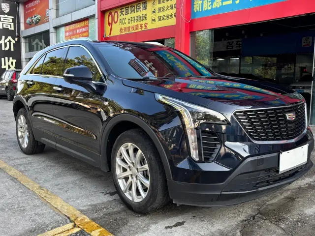 Cadillac XT4 — Фото автомобиля 3