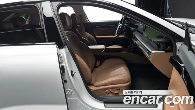 Hyundai Grandeur GN7 — Фото автомобиля 26