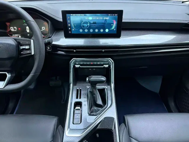 Wuling Asta — Фото автомобиля 14