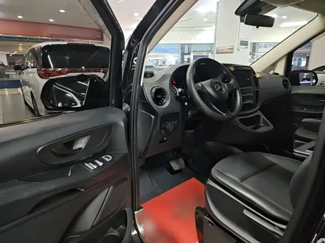 Mercedes-Benz Vito — Фото автомобиля 15