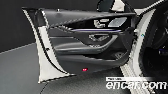 Mercedes-Benz AMG GT 4 двери 43 4MATIC+ — Фото автомобиля 18