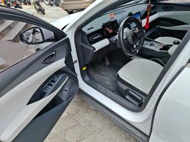 BYD Seal 06 — Фото автомобиля 12