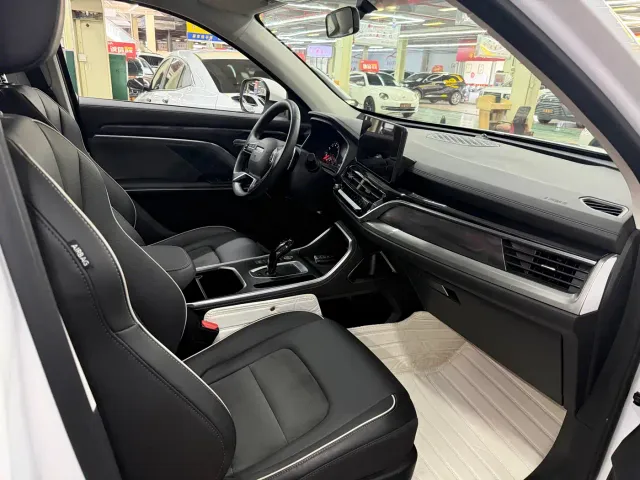 Haval H6 — Фото автомобиля 9