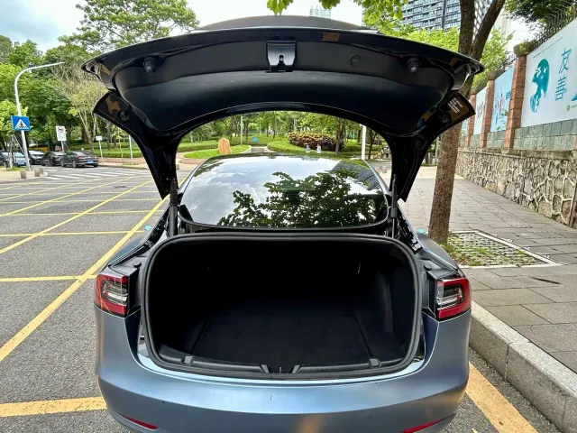 Tesla Model 3 2022 Performance High-Performance AWD — Фото автомобиля 14