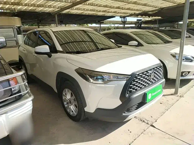 Toyota Corolla Cross — Фото автомобиля 3