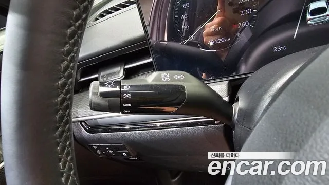 Kia K5 Generation 3 — Фото автомобиля 24