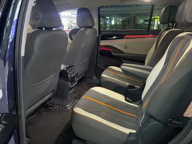 Volkswagen ID.6 Crozz — Фото автомобиля 14