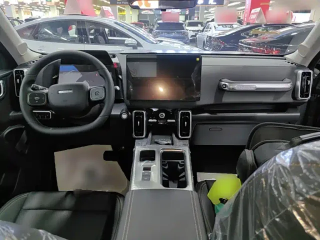 Haval Big Dog — Фото автомобиля 9