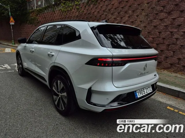Renault-KoreaSamsung Grand Koleos Grand Koleos — Фото автомобиля 5