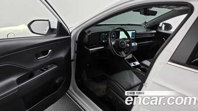 Hyundai Kona SX2 — Фото автомобиля 15