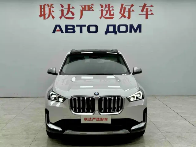 BMW X1 — Фото автомобиля 2