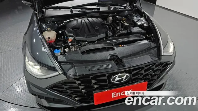 Hyundai Sonata — Фото автомобиля 9
